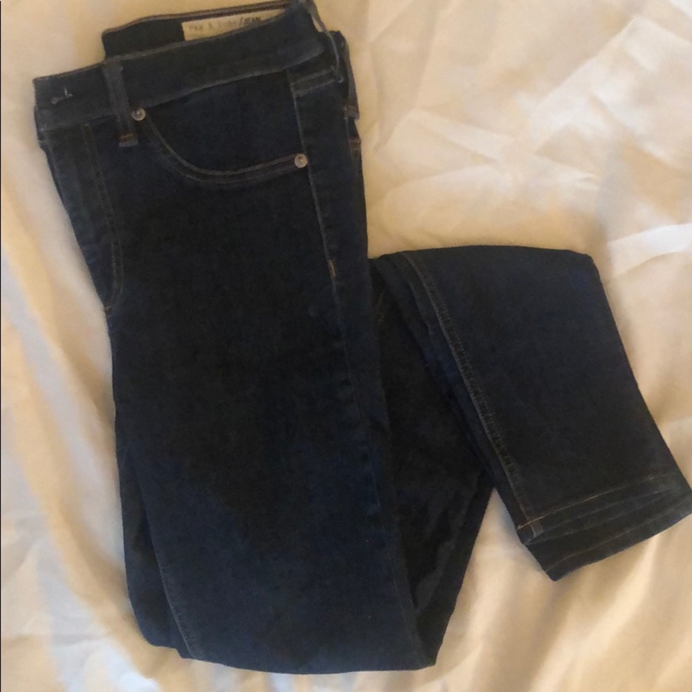 Like New Rag & Bone Skinny Jeans